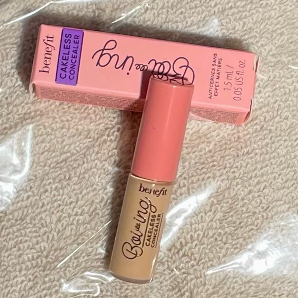 🎈3 for $30 Bundle Deal! Benefit Boi-ing Full Coverage Waterproof Concealer